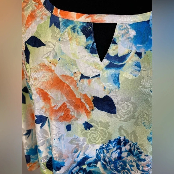 Ruby Rd. Floral Print Scoop Keyhole Neck 3/4 Sleeve Top Size Large - Picture 2 of 10